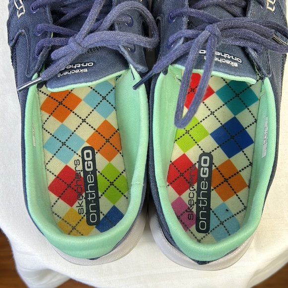 Sketchers On The Go Size 10 Denim Laced Shoes Cushioned - Picture 5 of 7